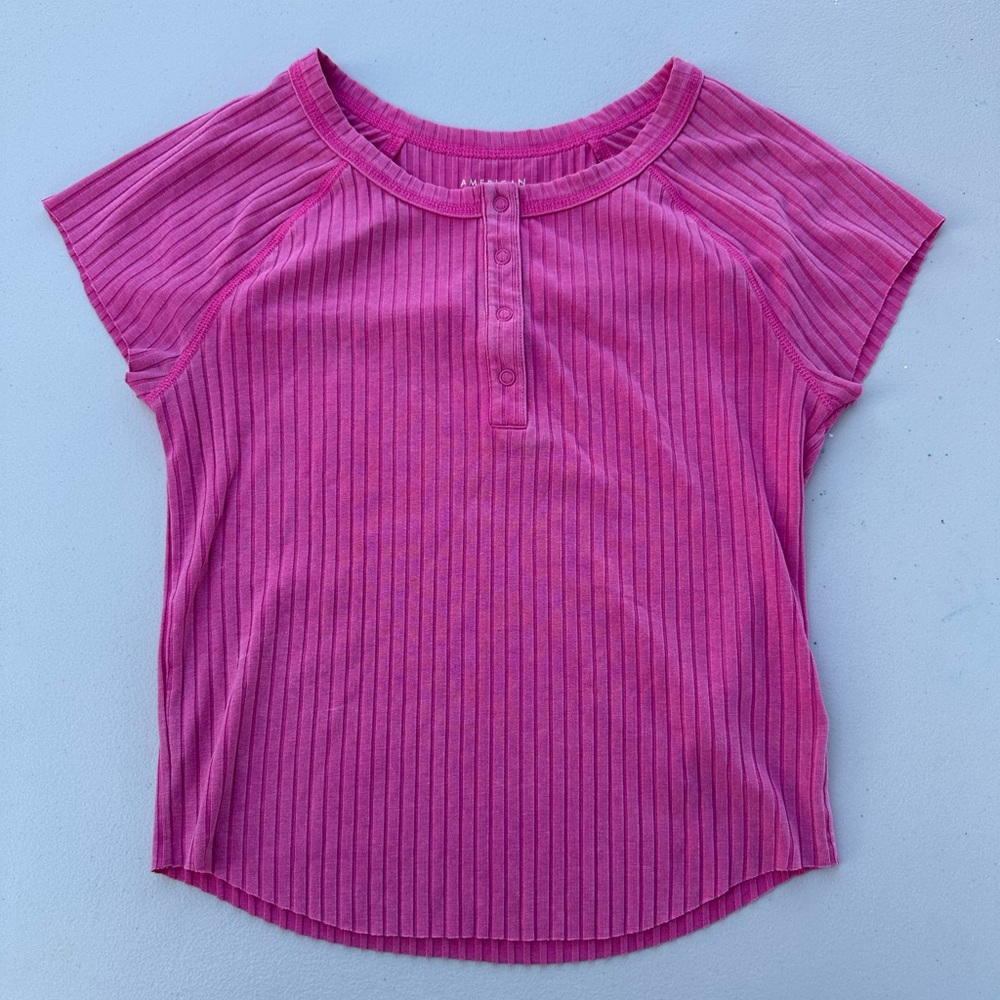 AE American Eagle Ribbed Tee T-shirt